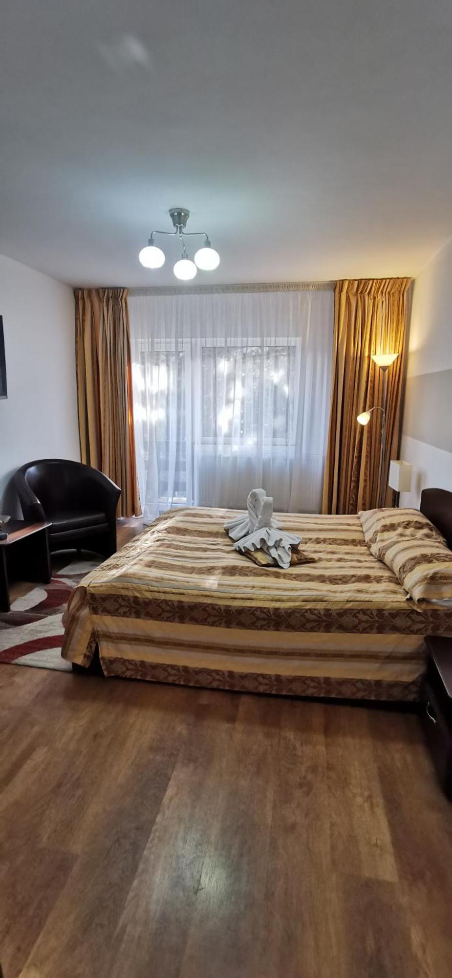 Hanul Izvorul Rece Sinaia Bagian luar foto